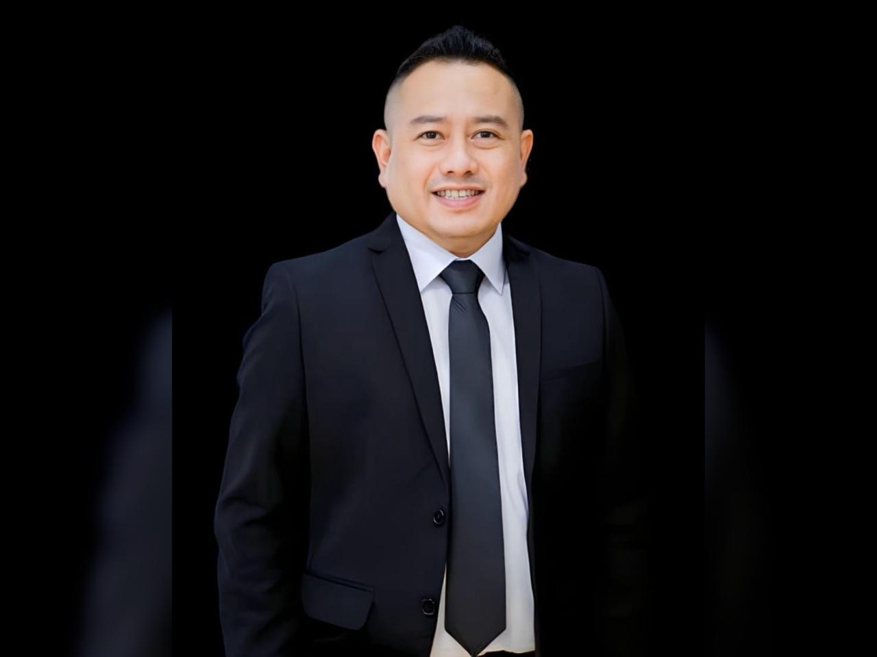 YESUS SELALU MELIHAT DAN MENDENGAR SERUAN ANAK-ANAKNYA